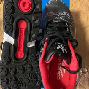 Women’s Adidas Z Flux